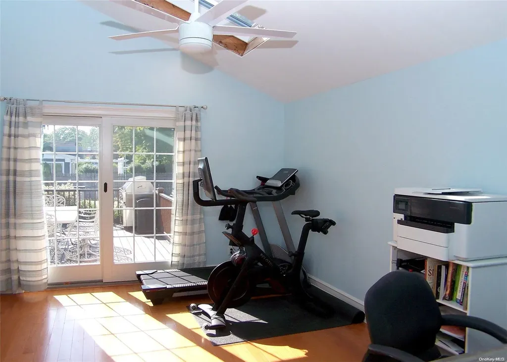41 Church Lane West Islip NY 11795