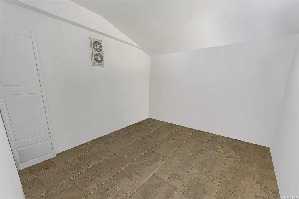 55 Meyer Lane Medford NY 11763