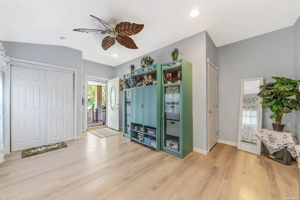 55 Meyer Lane Medford NY 11763