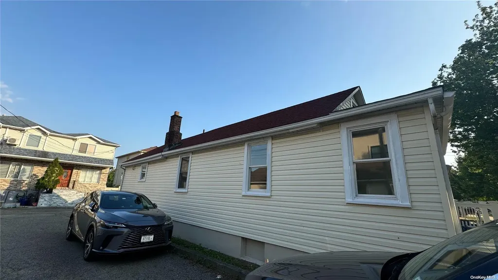 50 Winham Avenue Staten Island NY 10306