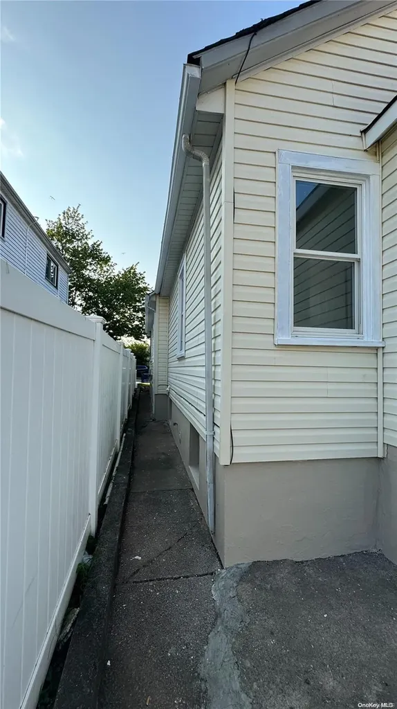 50 Winham Avenue Staten Island NY 10306
