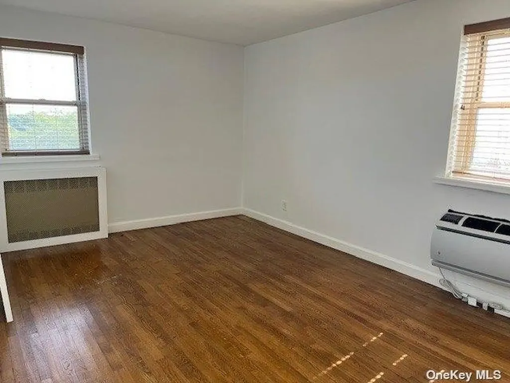 88-29 155 Avenue Howard Beach NY 11414