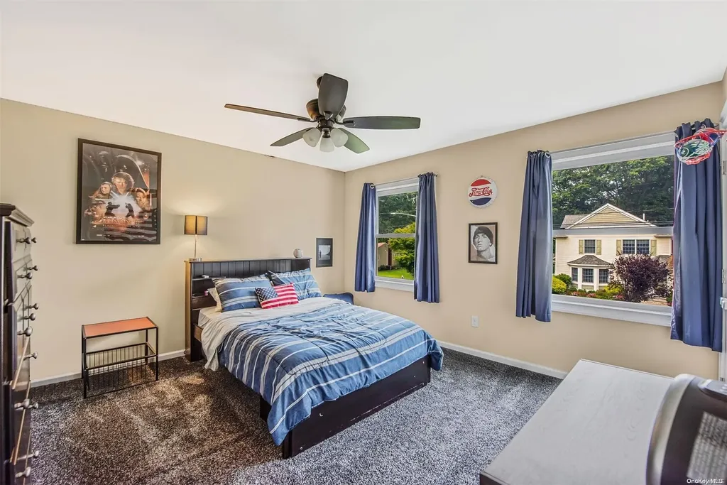 251 5th Avenue Saint James NY 11780