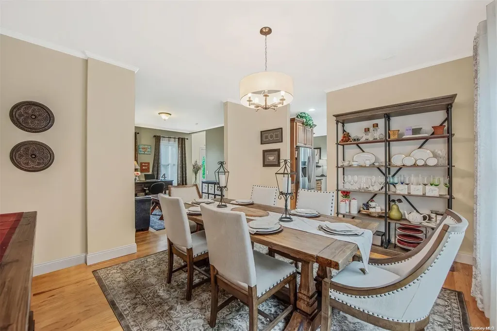251 5th Avenue Saint James NY 11780