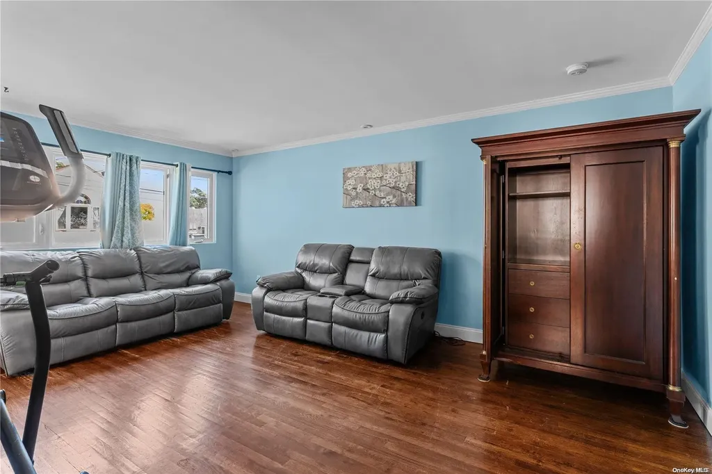 3300 Parkway Drive Baldwin NY 11510