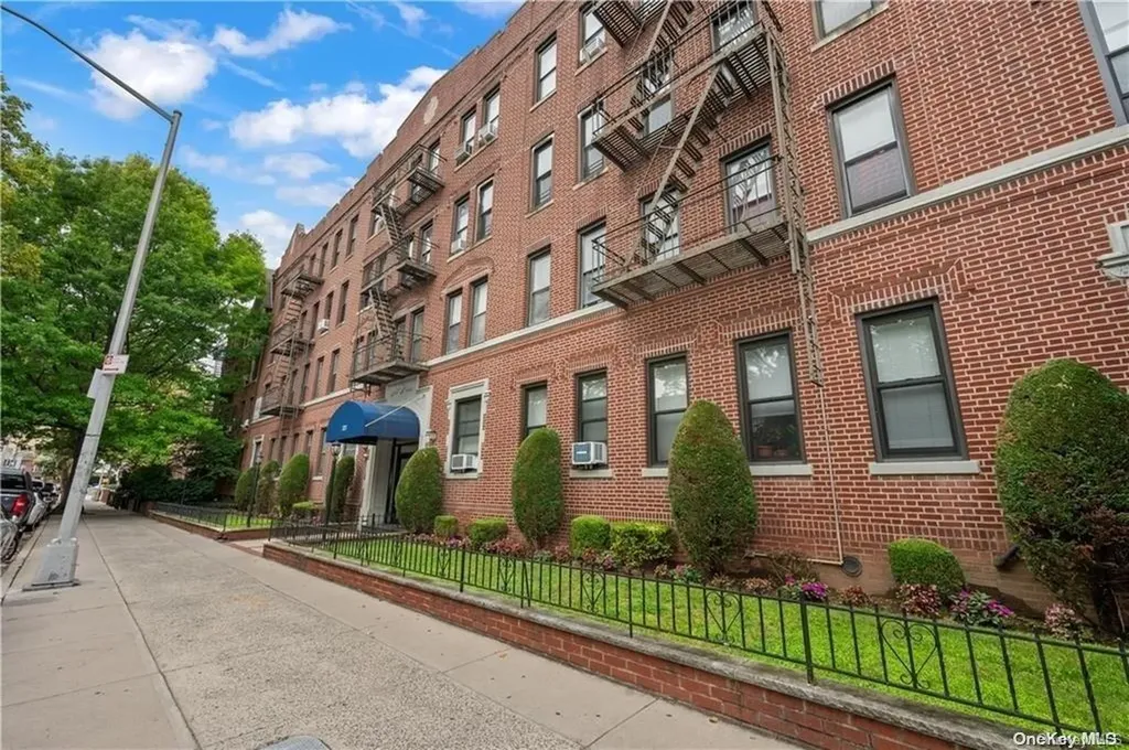 325 Marine Avenue Brooklyn NY 11209