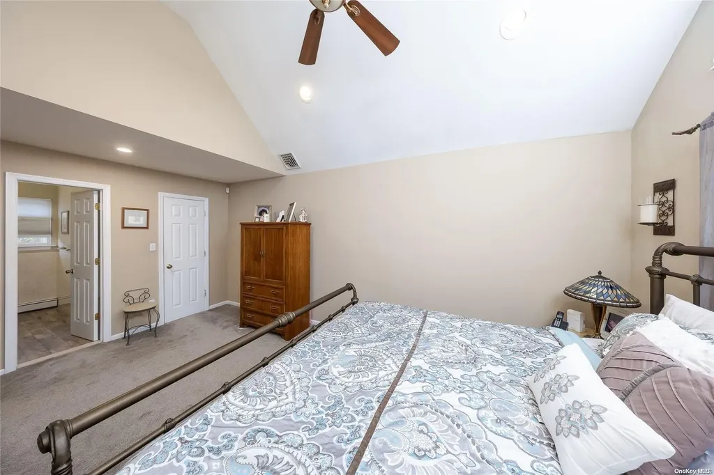 507 Grand Boulevard Deer Park NY 11729