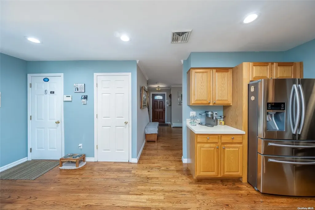507 Grand Boulevard Deer Park NY 11729