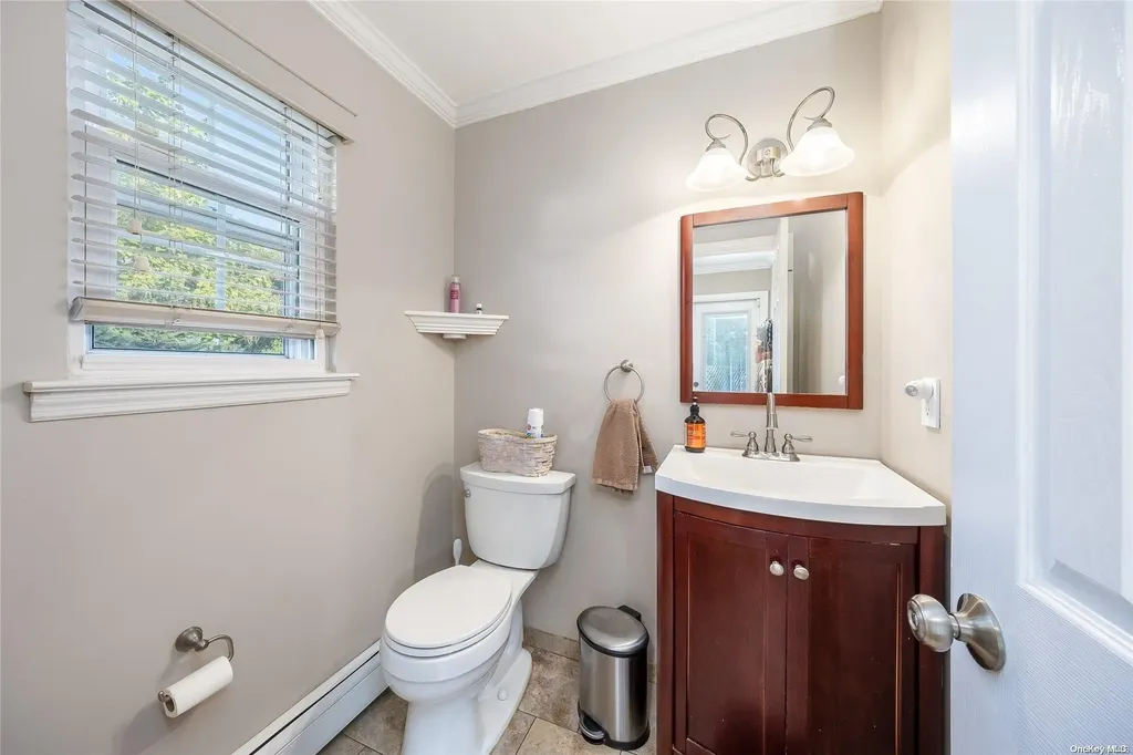 507 Grand Boulevard Deer Park NY 11729
