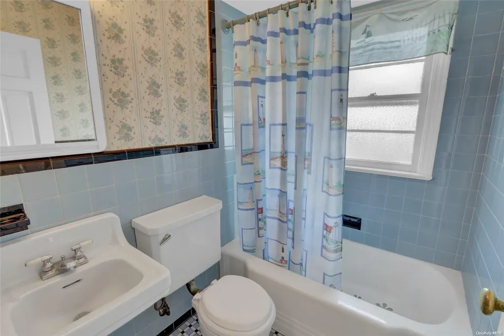 56 Stuart Avenue Malverne NY 11565