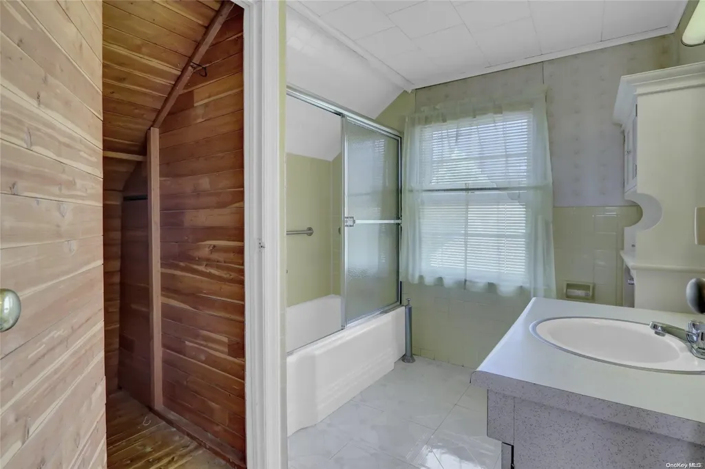 56 Stuart Avenue Malverne NY 11565