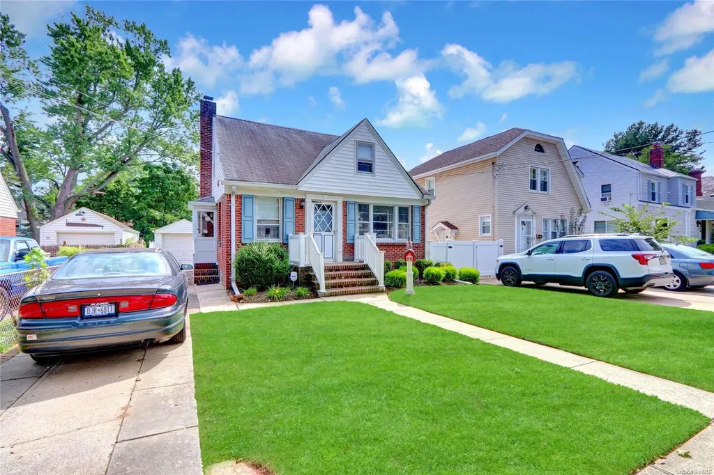 56 Stuart Avenue Malverne NY 11565