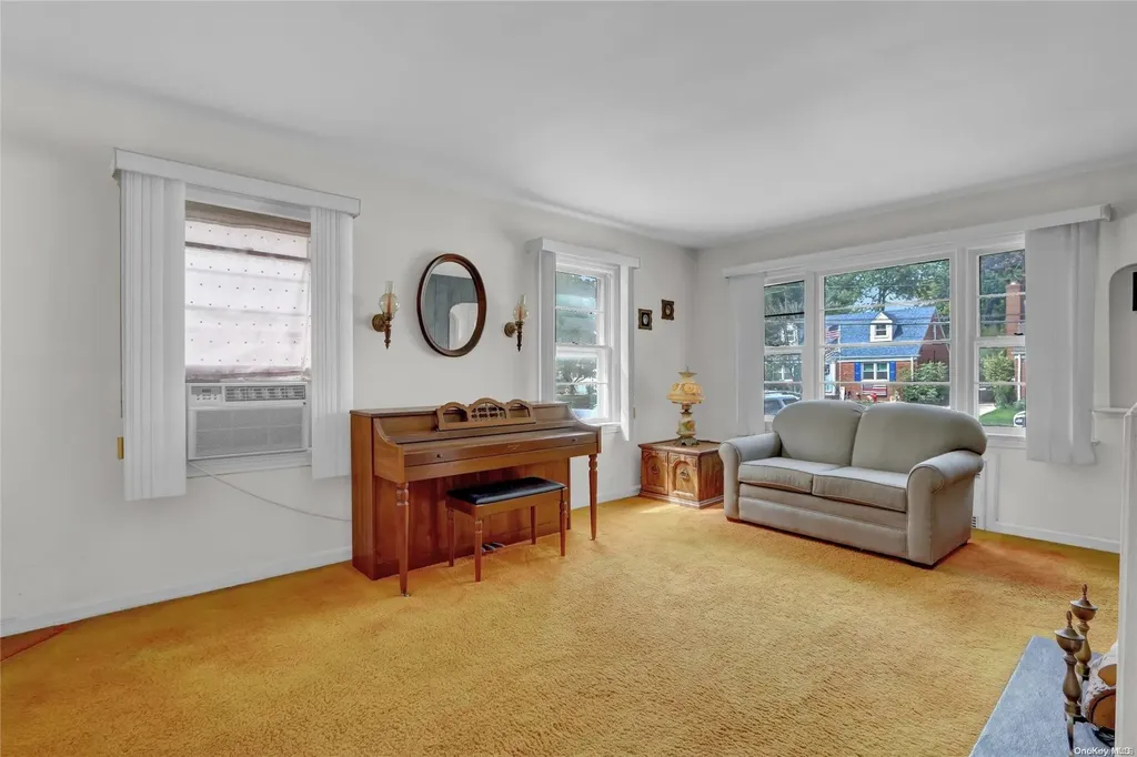 56 Stuart Avenue Malverne NY 11565