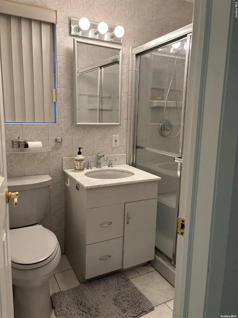 10 Abbot Road Smithtown NY 11787