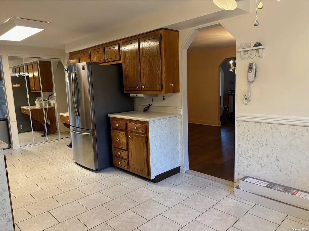 10 Abbot Road Smithtown NY 11787