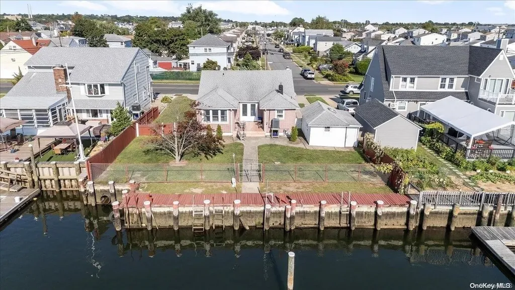 660 Guy Lombardo Avenue Freeport NY 11520