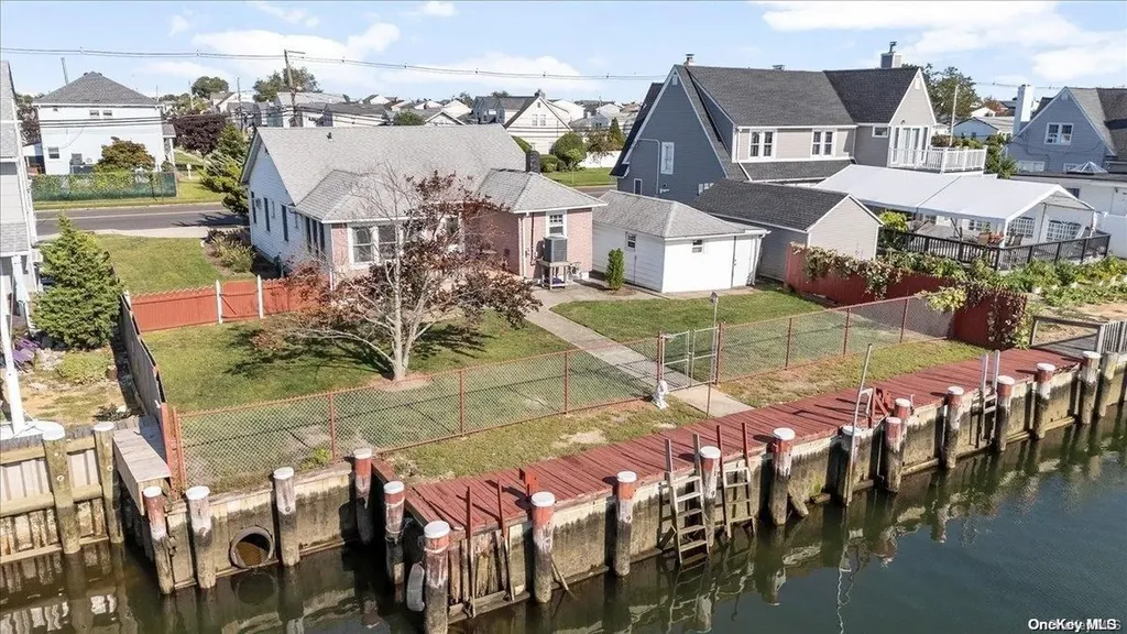 660 Guy Lombardo Avenue Freeport NY 11520