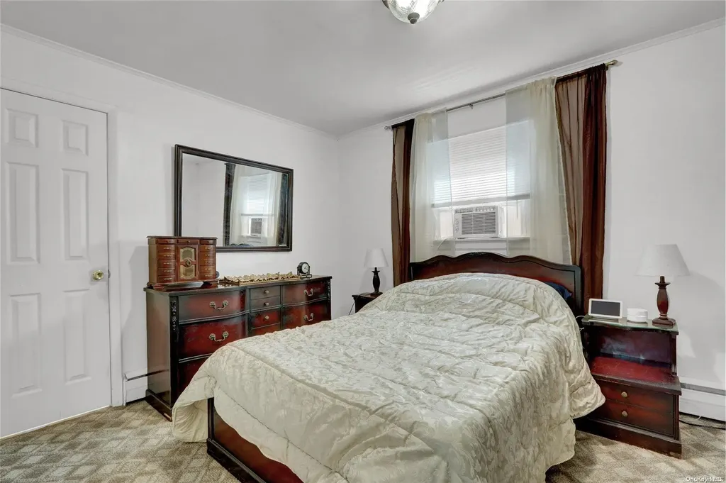 71 Mayhew Avenue Babylon NY 11702
