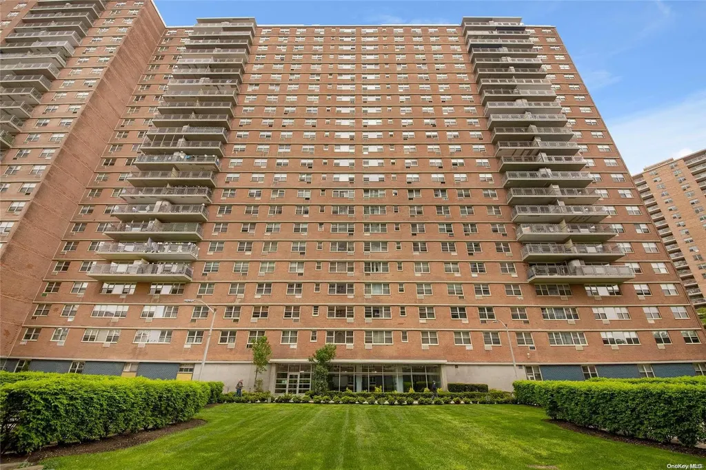 2930 W 5th Street Brooklyn NY 11224