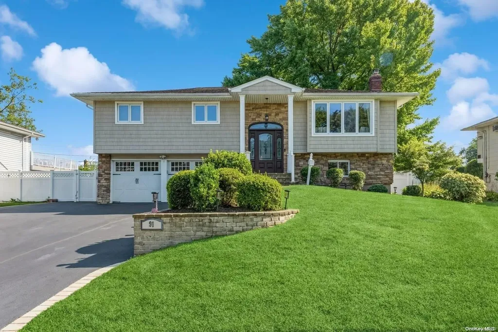 91 Harvest Lane Commack NY 11725