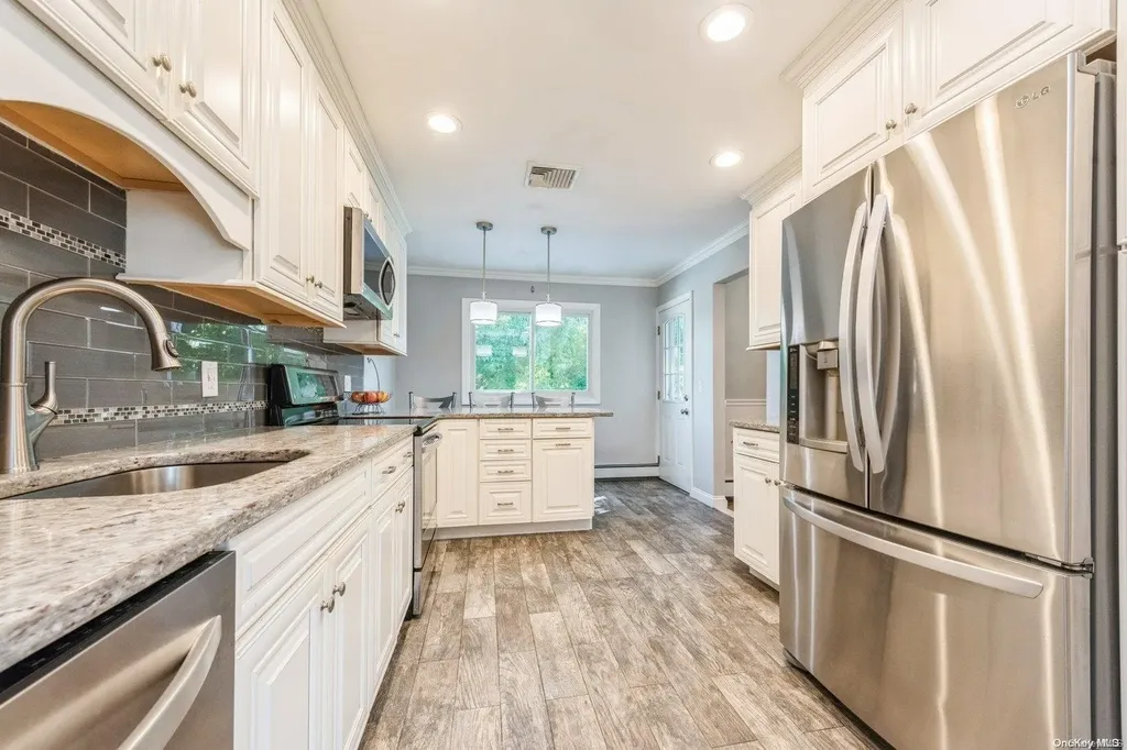 91 Harvest Lane Commack NY 11725