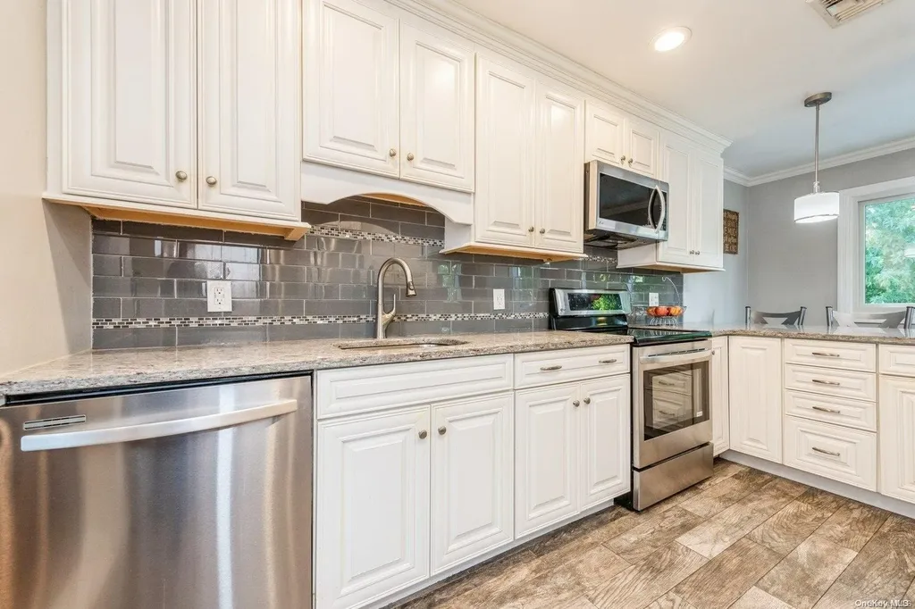 91 Harvest Lane Commack NY 11725