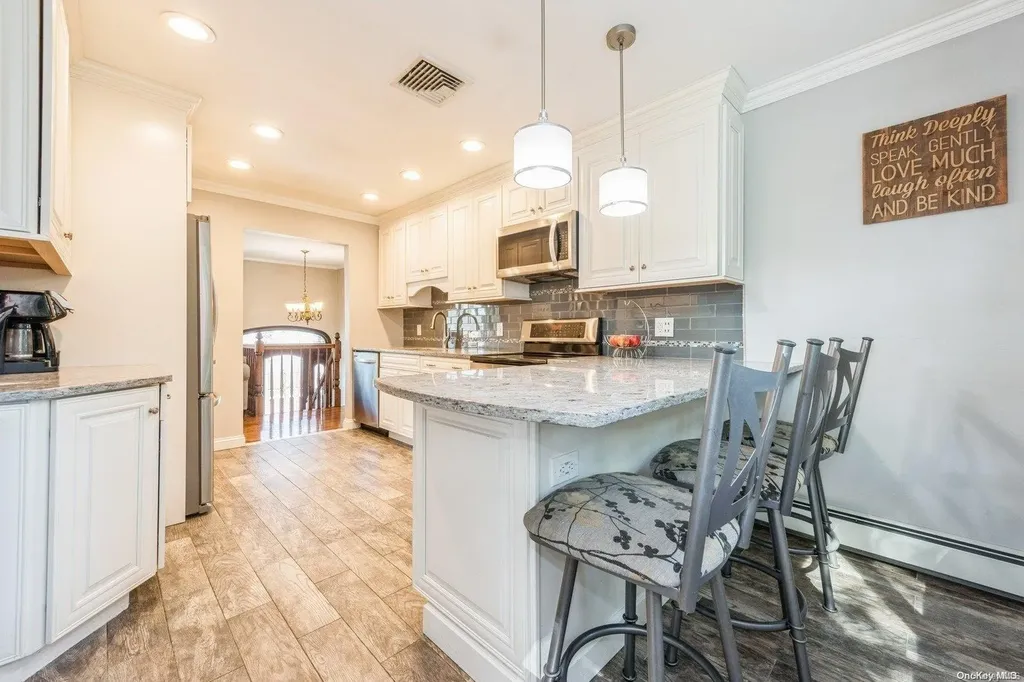 91 Harvest Lane Commack NY 11725