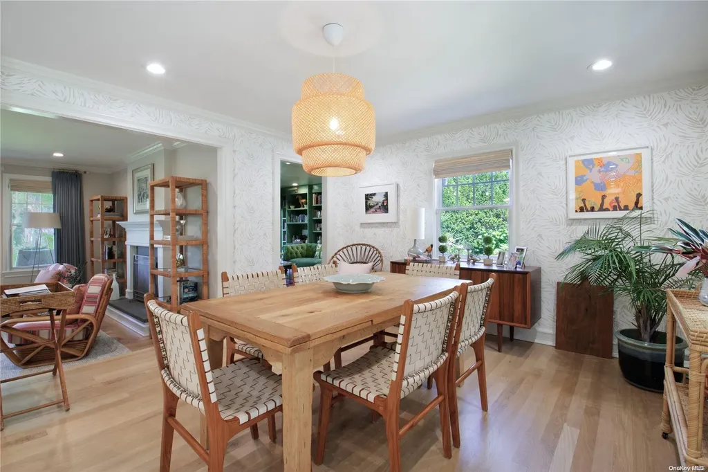 7 Gulls Cove Manhasset NY 11030