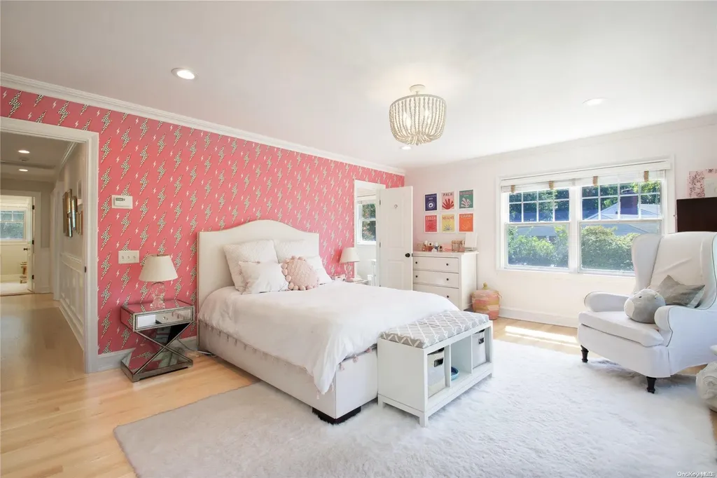 7 Gulls Cove Manhasset NY 11030