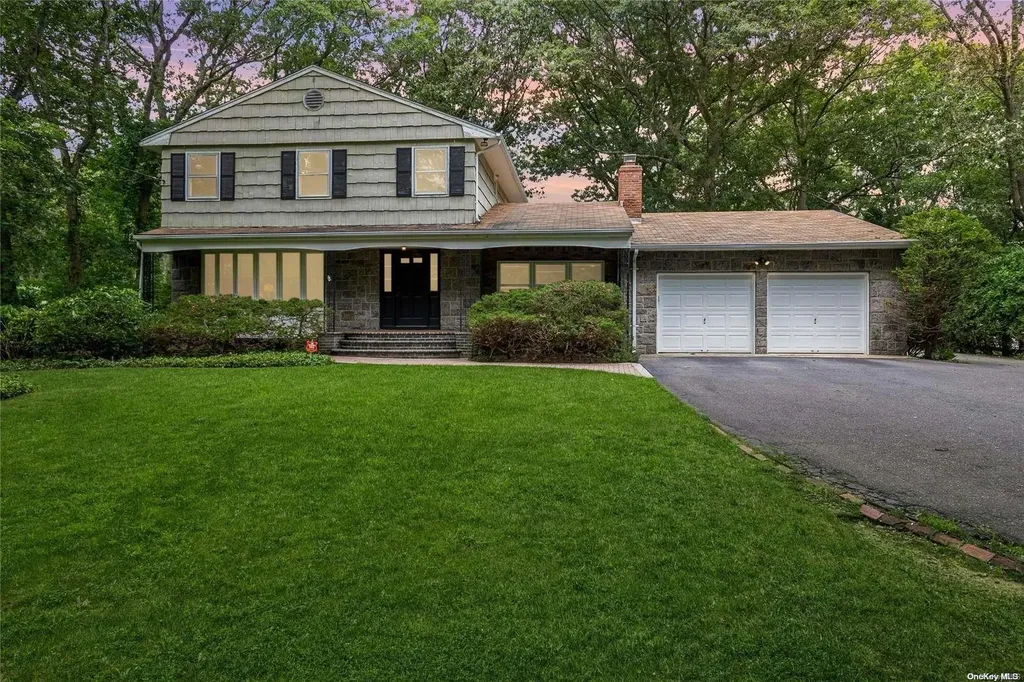 178 Old Willets Path Smithtown NY 11787