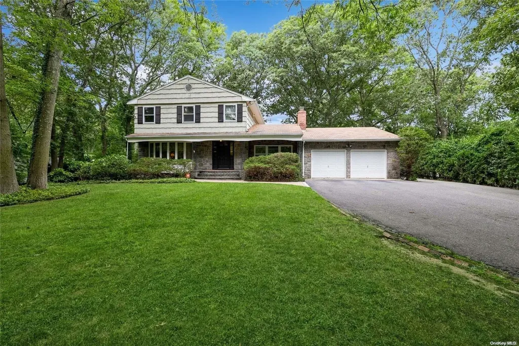 178 Old Willets Path Smithtown NY 11787
