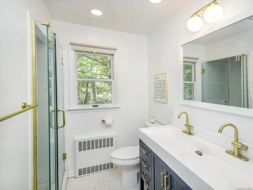 2 Locust Place Sea Cliff NY 11579