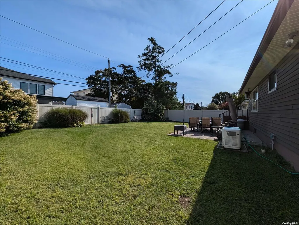 35 Main Parkway Plainview NY 11803