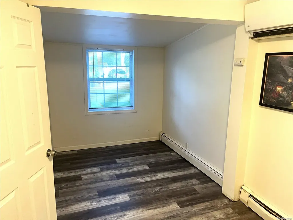 204 Whittier Drive Mastic Beach NY 11951