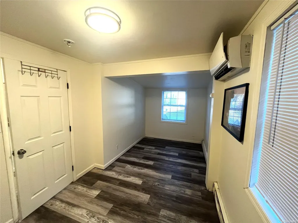 204 Whittier Drive Mastic Beach NY 11951