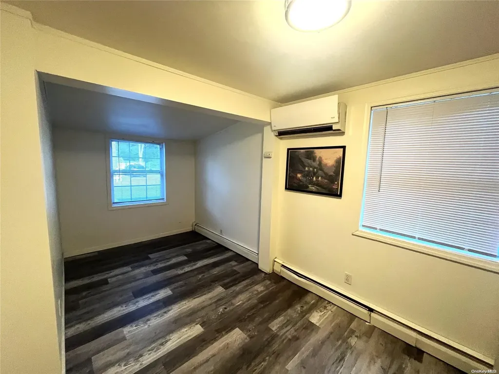 204 Whittier Drive Mastic Beach NY 11951