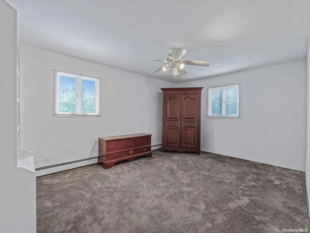 27 Robinson Drive Bethpage NY 11714