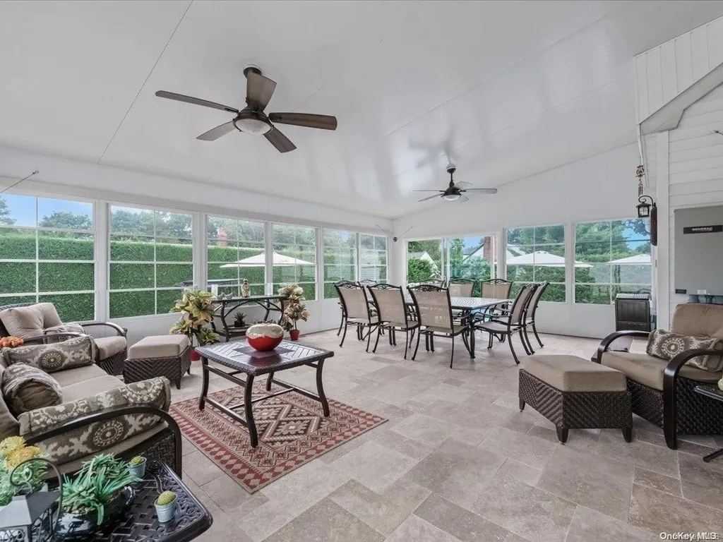 27 Robinson Drive Bethpage NY 11714