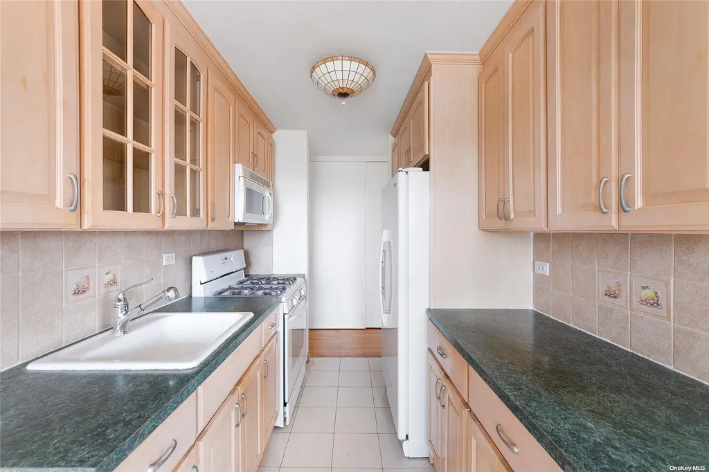 2483 W 16th Street Brooklyn NY 11214