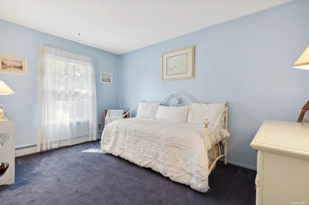 49 Whittier Avenue Medford NY 11763