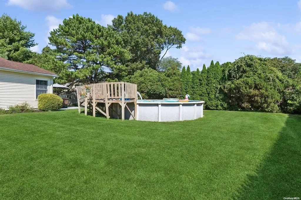 49 Whittier Avenue Medford NY 11763