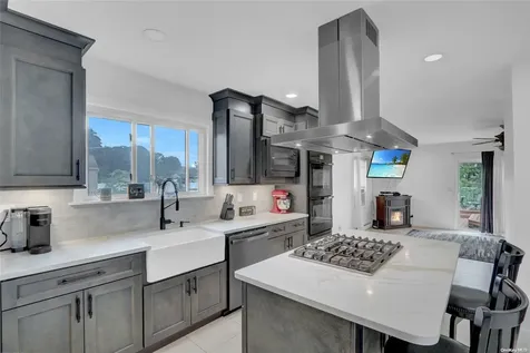 79 Muncy Avenue West Babylon NY 11704