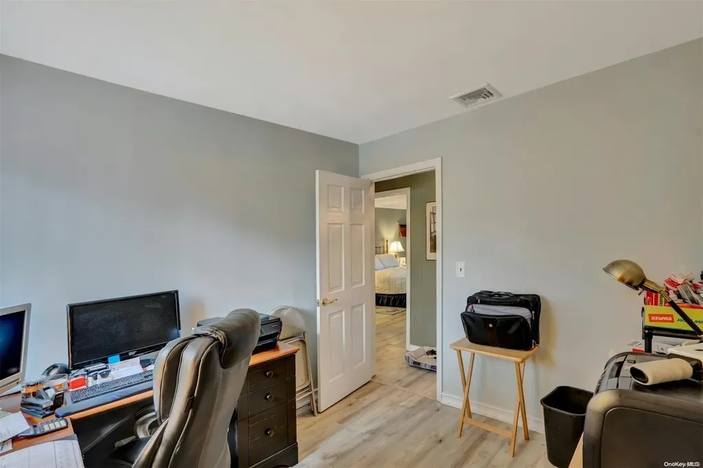 6 Roxborough Avenue Patchogue NY 11772