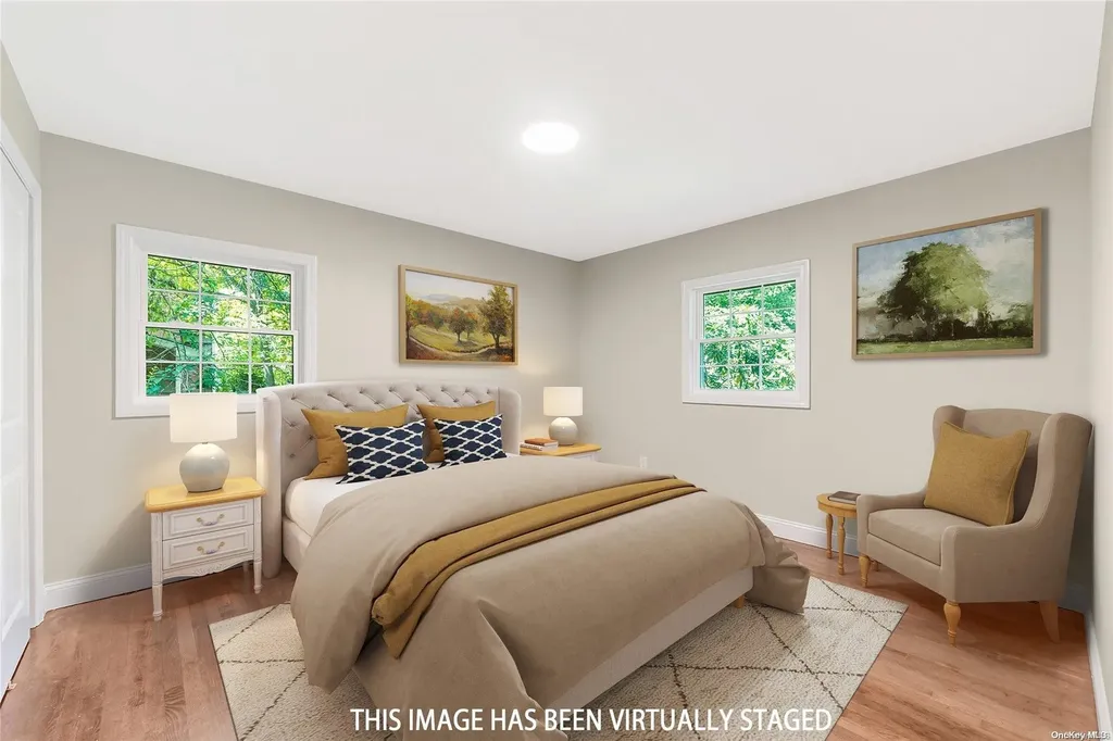 33 Beverly Road Smithtown NY 11787