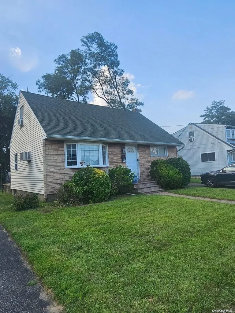 413 Sheridan Boulevard Inwood NY 11096
