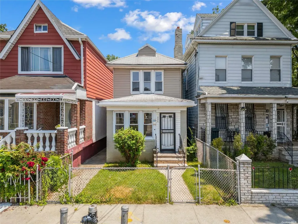 283 E 42nd Street Brooklyn NY 11203