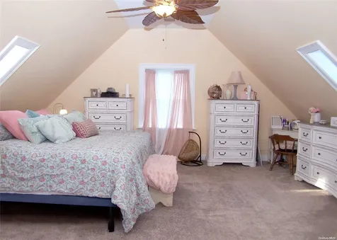 211 Halsey Manor Road Manorville NY 11949