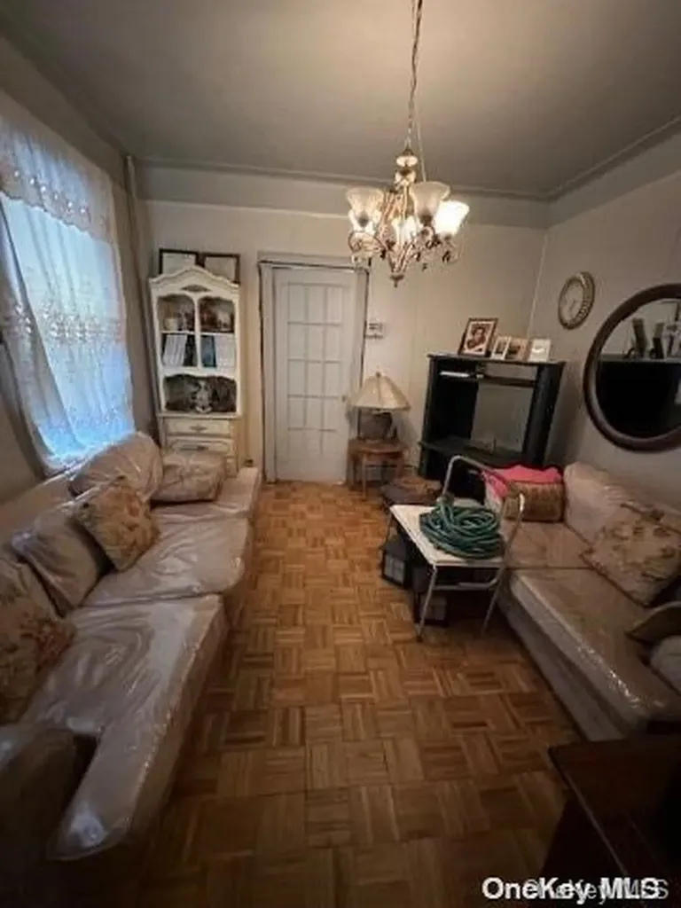 1049 Belmont Avenue Brooklyn NY 11208