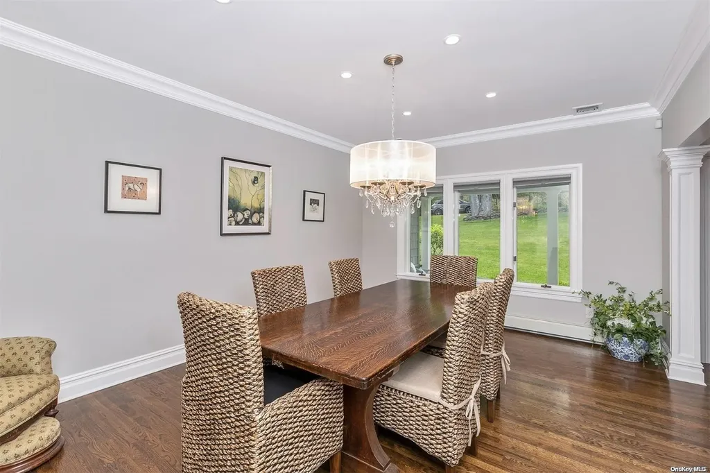 8 Riverview Terrace Smithtown NY 11787