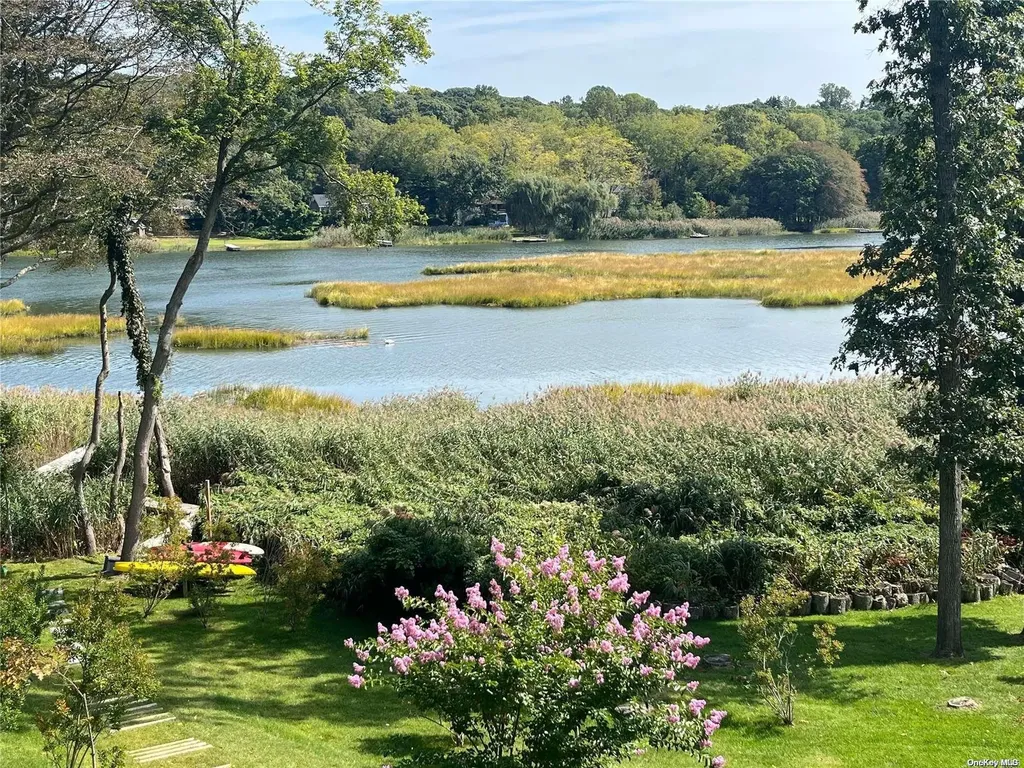 8 Riverview Terrace Smithtown NY 11787